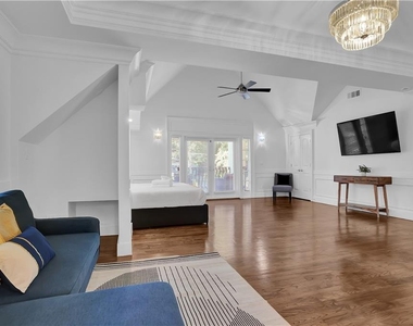 50 Nw Lakeland Drive - Photo Thumbnail 10