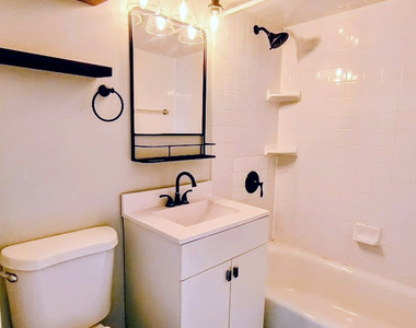 5811 Rose Avenue - Photo Thumbnail 1