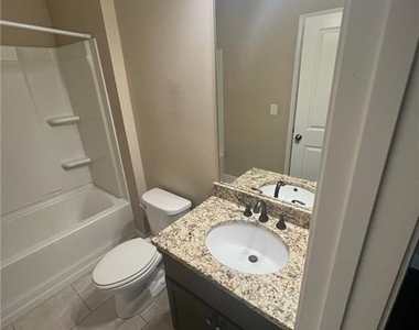 524 Tyne Drive - Photo Thumbnail 11