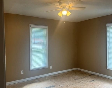 2722 Bold Springs Road - Photo Thumbnail 10