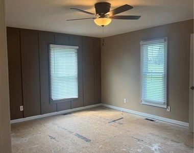 2722 Bold Springs Road - Photo Thumbnail 9