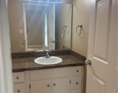 2722 Bold Springs Road - Photo Thumbnail 11