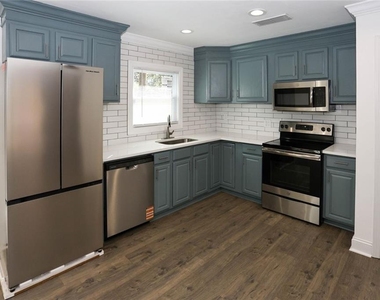 1508 Peachcrest Road - Photo Thumbnail 6