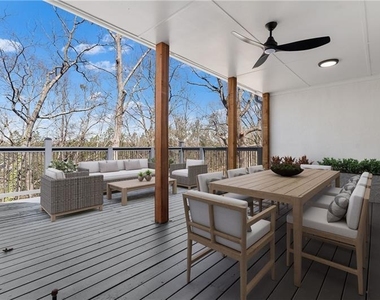 350 Kelson Drive - Photo Thumbnail 24