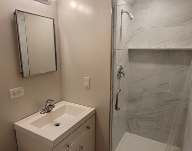 608 Trent Lane - Photo Thumbnail 14