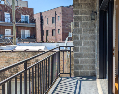 2942 N Lincoln Avenue - Photo Thumbnail 23