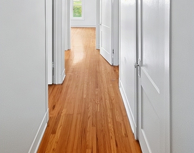 1308 W Rosemont Avenue - Photo Thumbnail 5