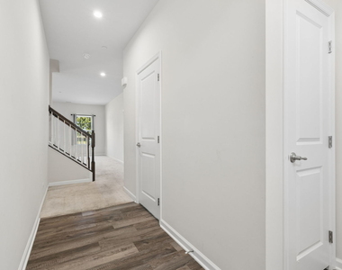 3404 Helene Rieder Drive - Photo Thumbnail 1