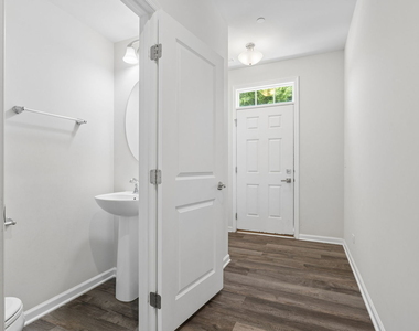 3404 Helene Rieder Drive - Photo Thumbnail 2