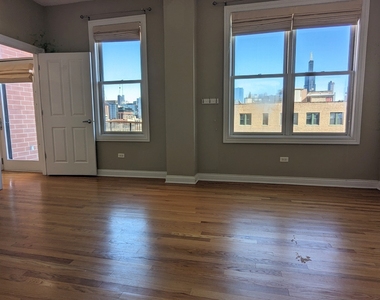 1355 W Washington Boulevard - Photo Thumbnail 8