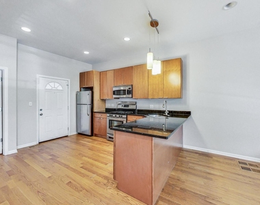 2839 W Cortez Street - Photo Thumbnail 6