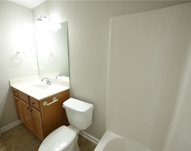 4330 Granby Circle - Photo Thumbnail 15