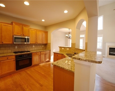 4330 Granby Circle - Photo Thumbnail 2