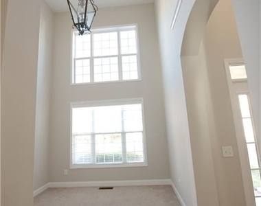 4330 Granby Circle - Photo Thumbnail 4