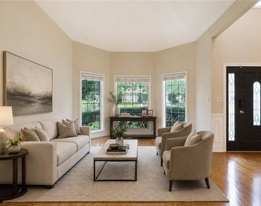 1167 Druid Walk - Photo Thumbnail 2