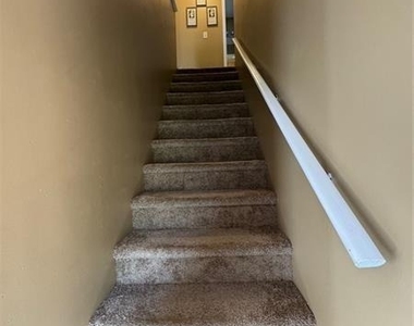 2578 Shadowbrook Drive - Photo Thumbnail 19