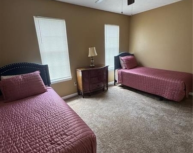 2578 Shadowbrook Drive - Photo Thumbnail 32