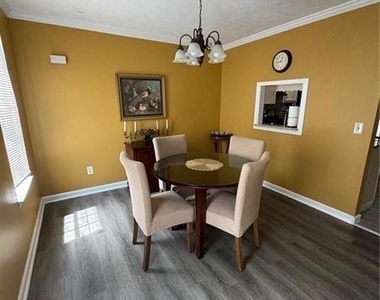 2578 Shadowbrook Drive - Photo Thumbnail 16