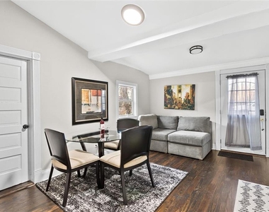 867 Beecher Street Sw - Photo Thumbnail 31