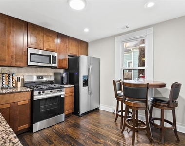 867 Beecher Street Sw - Photo Thumbnail 35