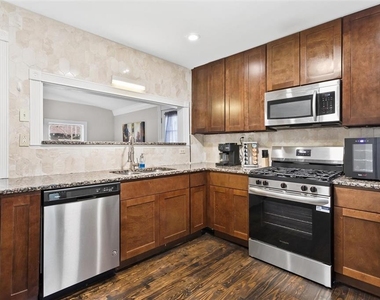 867 Beecher Street Sw - Photo Thumbnail 37