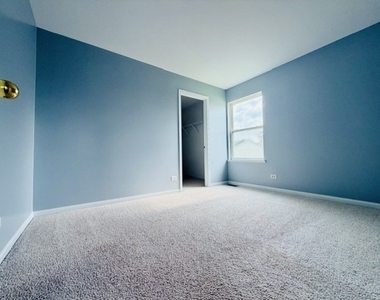 2331 Wilson Creek Circle - Photo Thumbnail 8
