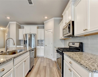 2408 Morgan Creek Road - Photo Thumbnail 11