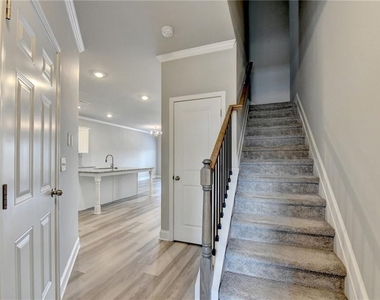2408 Morgan Creek Road - Photo Thumbnail 5