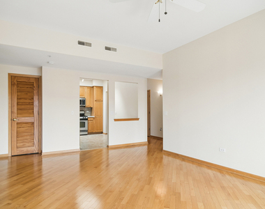 11 S Wille Street - Photo Thumbnail 8