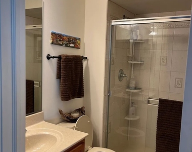 1290 Derry Lane - Photo Thumbnail 12