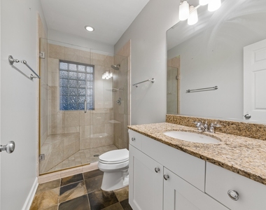 953 W Montana Street - Photo Thumbnail 9