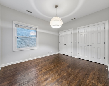 953 W Montana Street - Photo Thumbnail 11