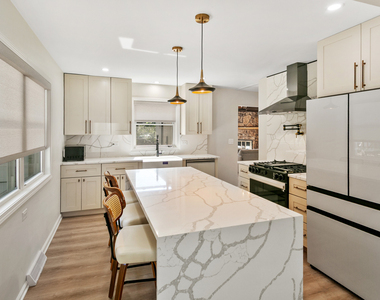 3n425 Howard Avenue - Photo Thumbnail 5
