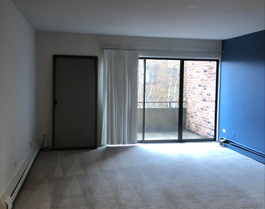 1919 Prairie Square - Photo Thumbnail 3