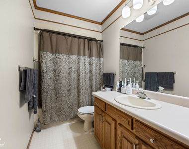 306 Grande Drive - Photo Thumbnail 17