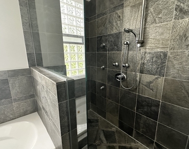 4824 S King Drive - Photo Thumbnail 19