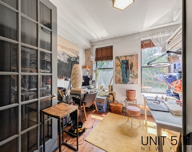 288 Himrod Street - Photo Thumbnail 4