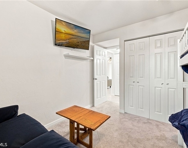 8135 Country Road - Photo Thumbnail 11