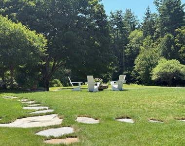 8 Spring Hill - Photo Thumbnail 2