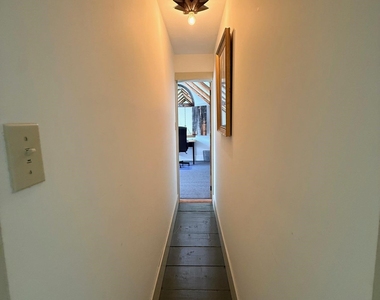 8 Spring Hill - Photo Thumbnail 31