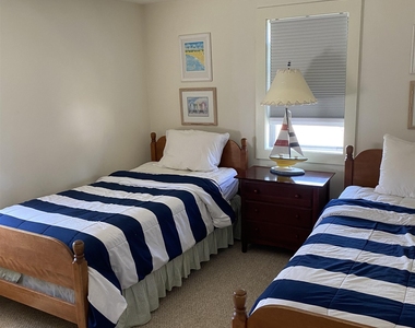 2188 Ocean - Photo Thumbnail 18
