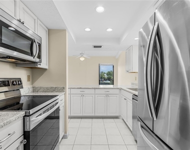 15751 Windward Way Circle - Photo Thumbnail 9