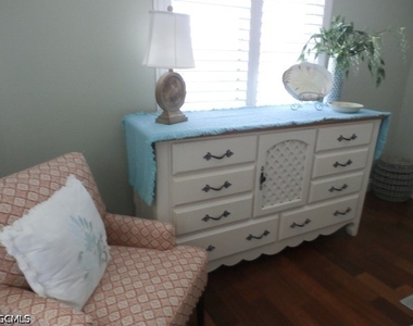 12191 Kelly Sands Way - Photo Thumbnail 9