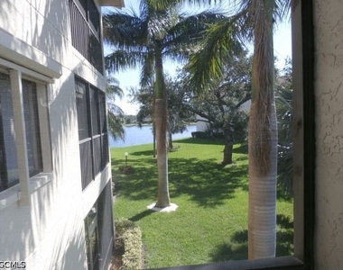 11300 Caravel Circle - Photo Thumbnail 14