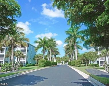 16645 Lake Circle Drive - Photo Thumbnail 1