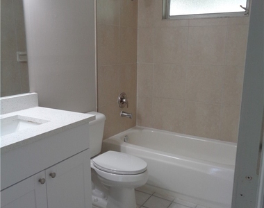 3521 Santa Barbara Boulevard - Photo Thumbnail 13