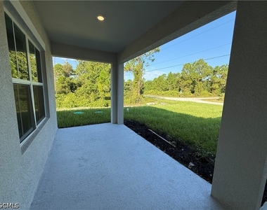 1026 Grant Boulevard - Photo Thumbnail 5