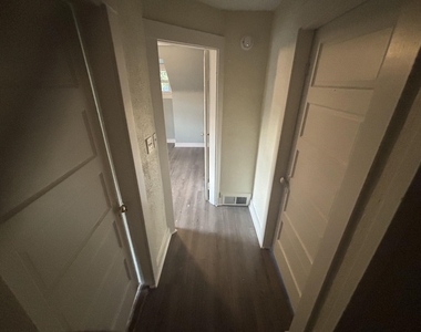 25 Ridgeway - Photo Thumbnail 4