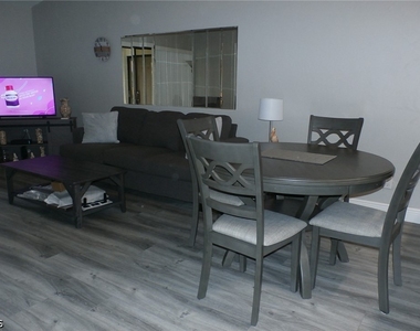 11941 Caraway Lane - Photo Thumbnail 5