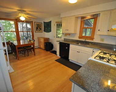 293 Barnumville - Photo Thumbnail 8